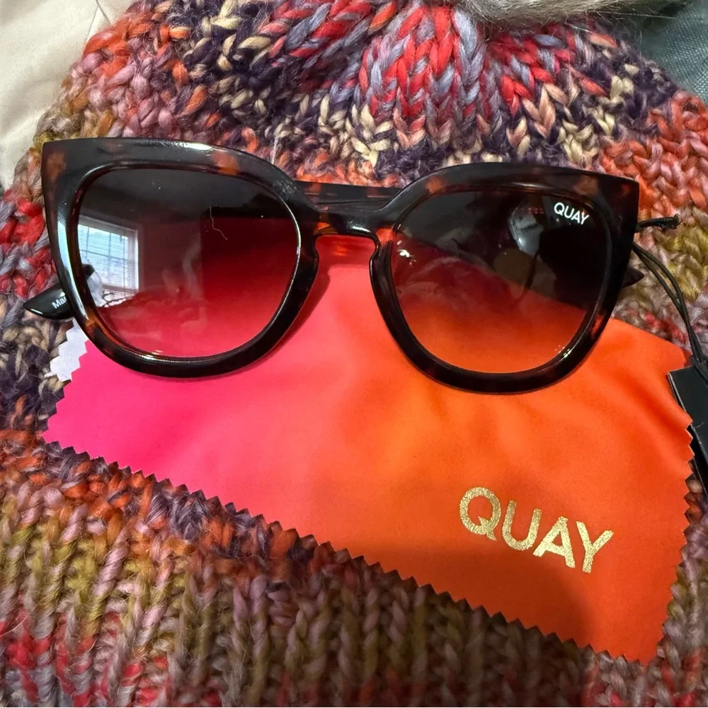 Quay Australia Tortoise Shell Sunglasses with Gradient Lenses - Picture 2 of 2